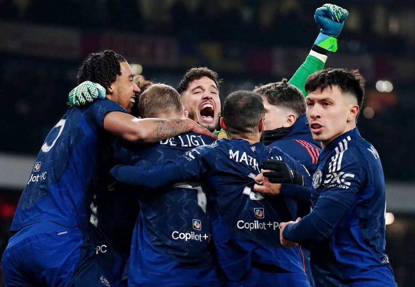 开云体育-包含曼联砥砺前行,阿森纳功亏一篑的词条