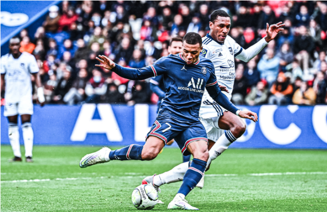 开云体育下载-关于罗马射手连续破门，球队士气高涨的信息