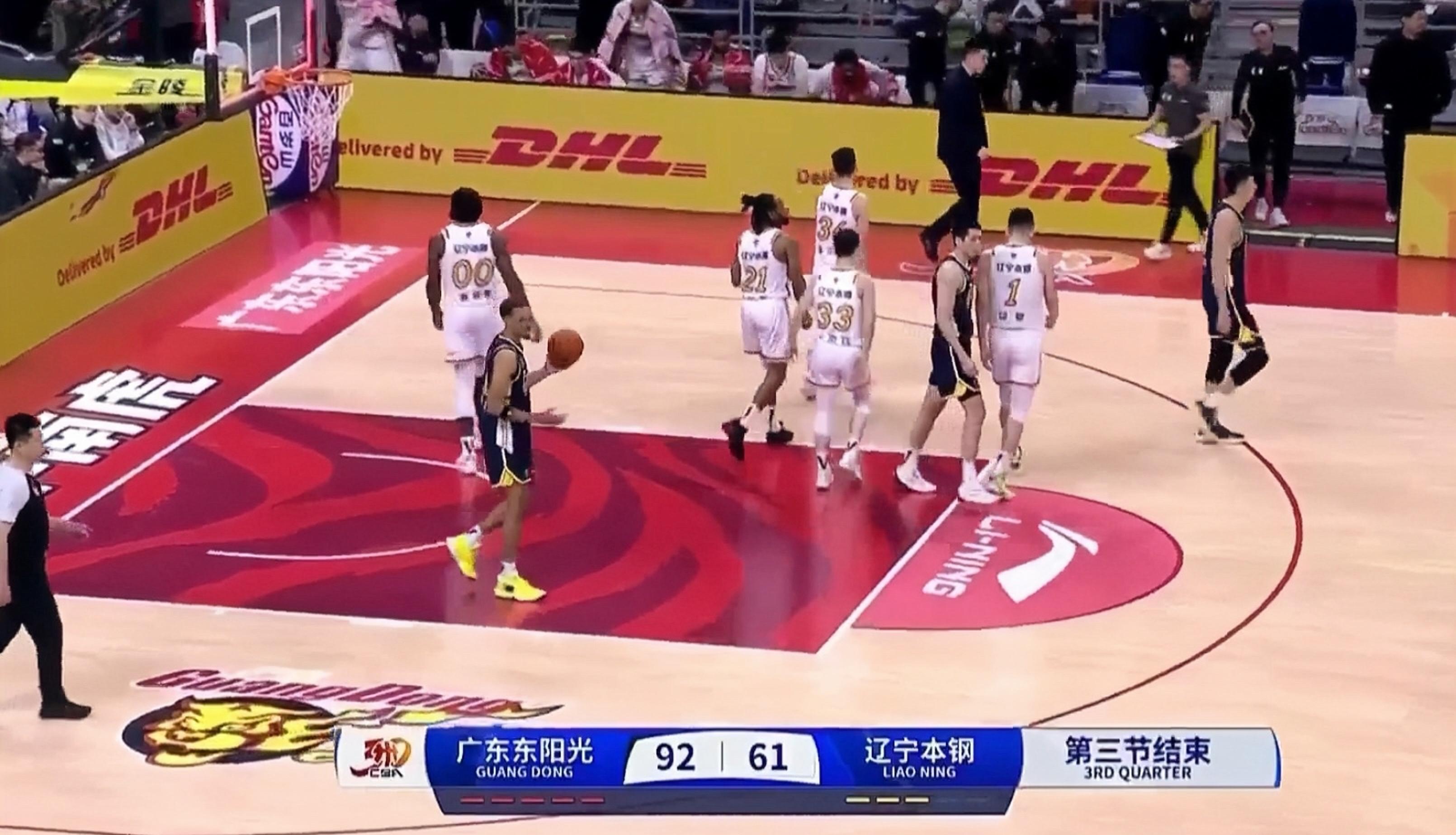 开云体育在线-辽宁队逆转广州队，翻盘实现