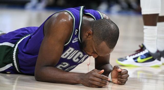 雄鹿球迷疑惑,球队连续失利,米德尔顿赛后反思 雄鹿球迷疑惑,球队连续失利,米德尔顿赛后反思