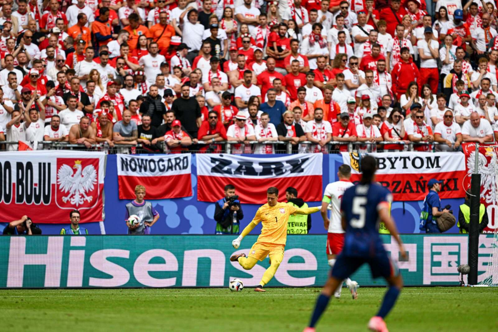 法国绝杀波兰，晋级下一轮较量的简单介绍