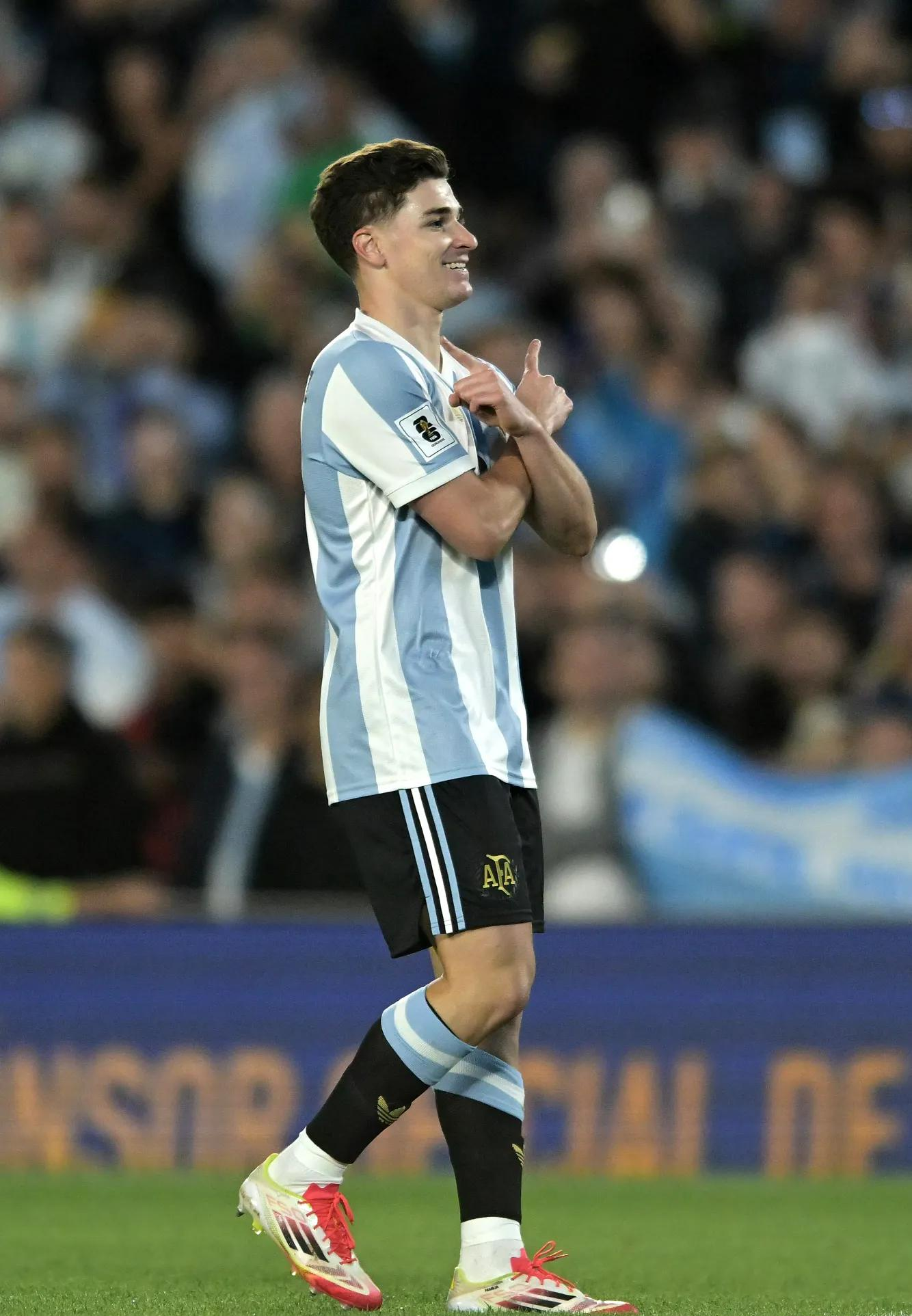 哥伦比亚队在南美杯赛中获得胜利