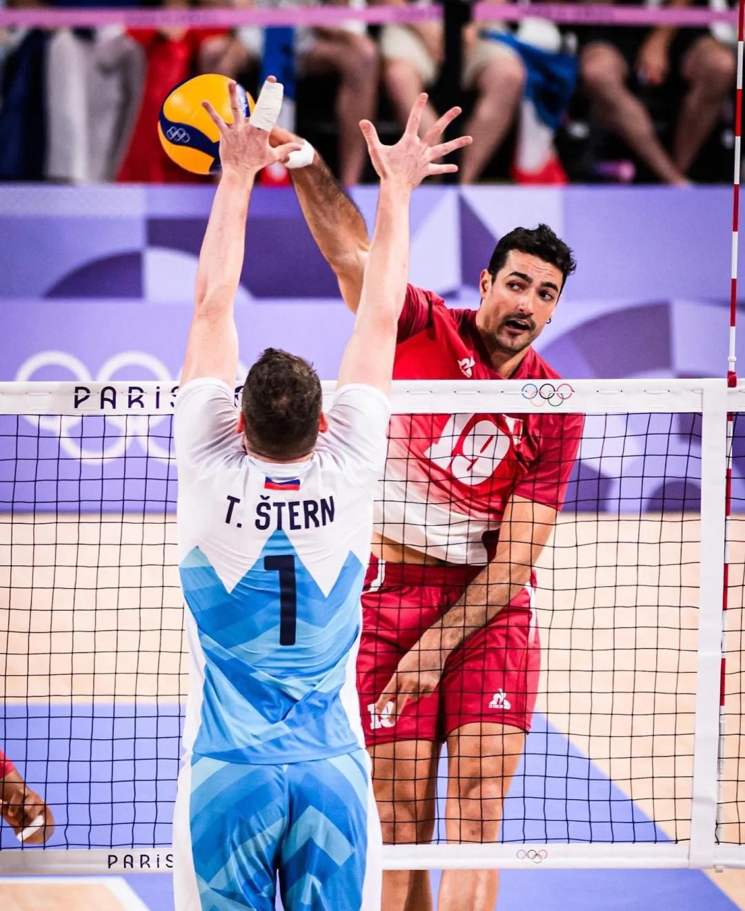 开云体育官方网站-包含斯洛文尼亚队奋勇争胜，闯入下一轮比赛的词条