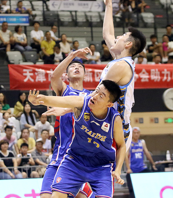 开云体育APP下载-青海男篮不敌天津，积分下滑