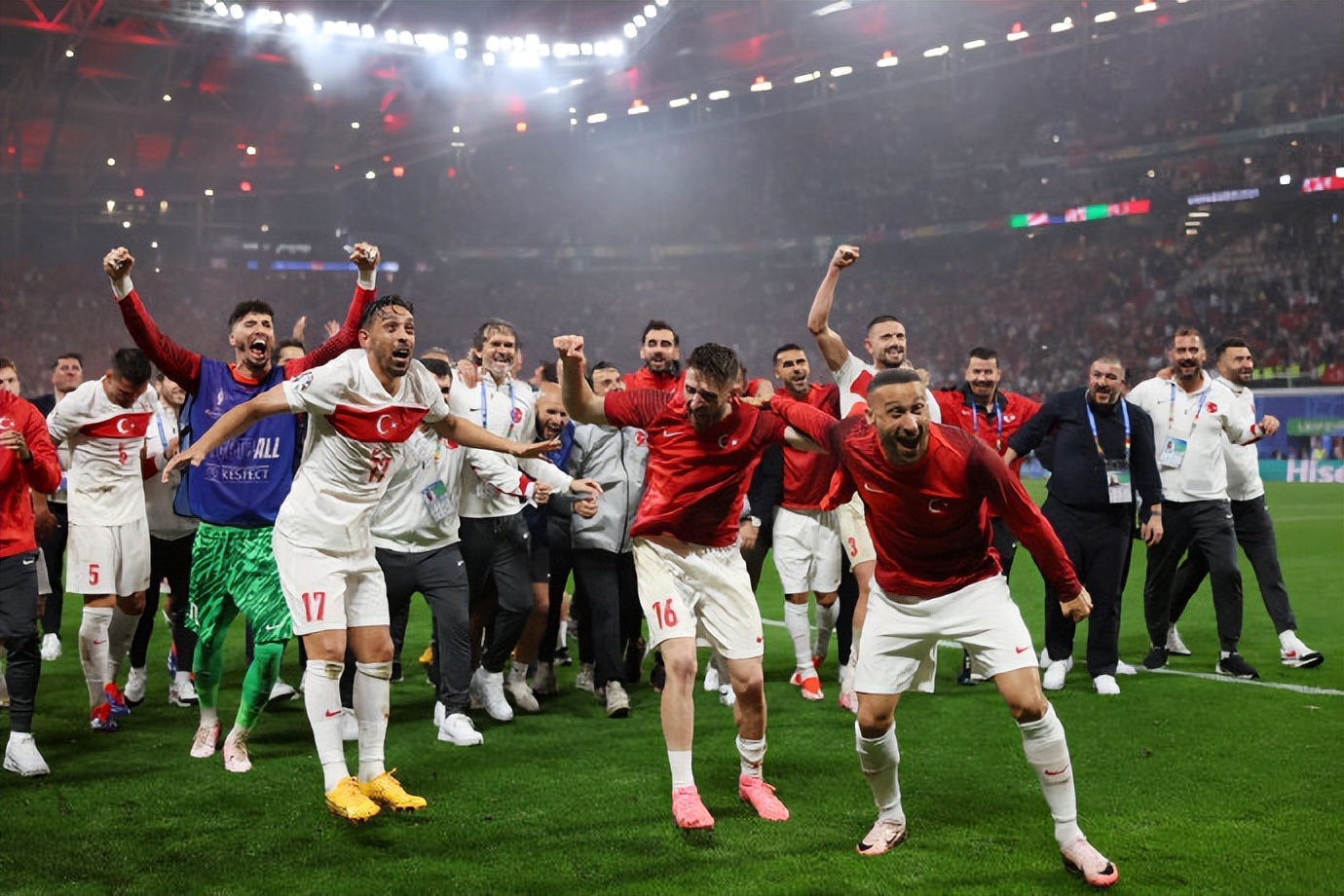 土耳其篮球杀入四强，成为黑马