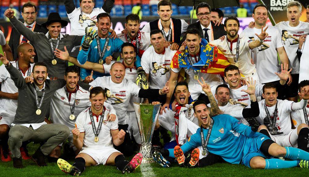 曼联淘汰尤文图斯晋级欧冠八强