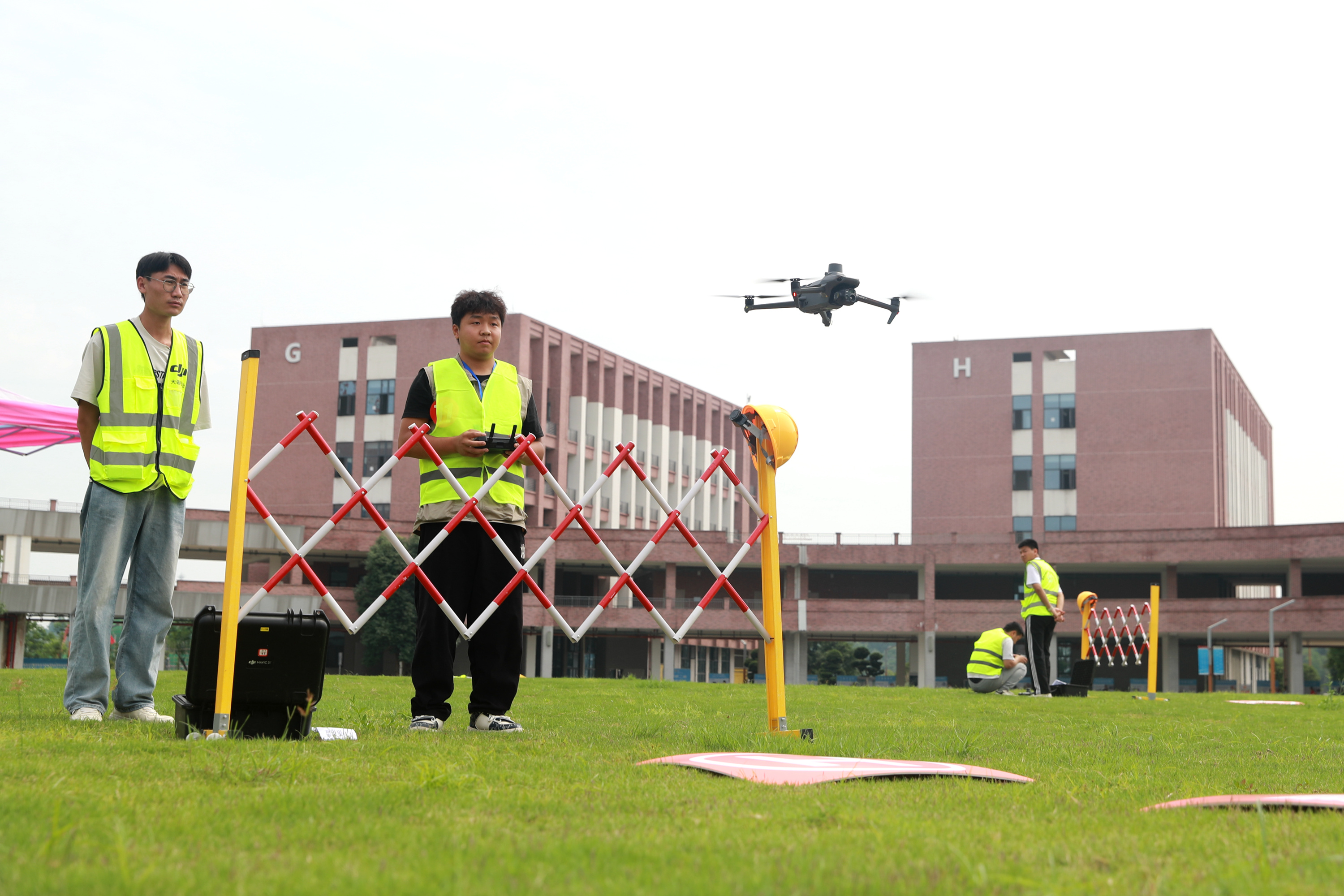 开云体育平台APP-苦练技艺，赛场上尽显实力