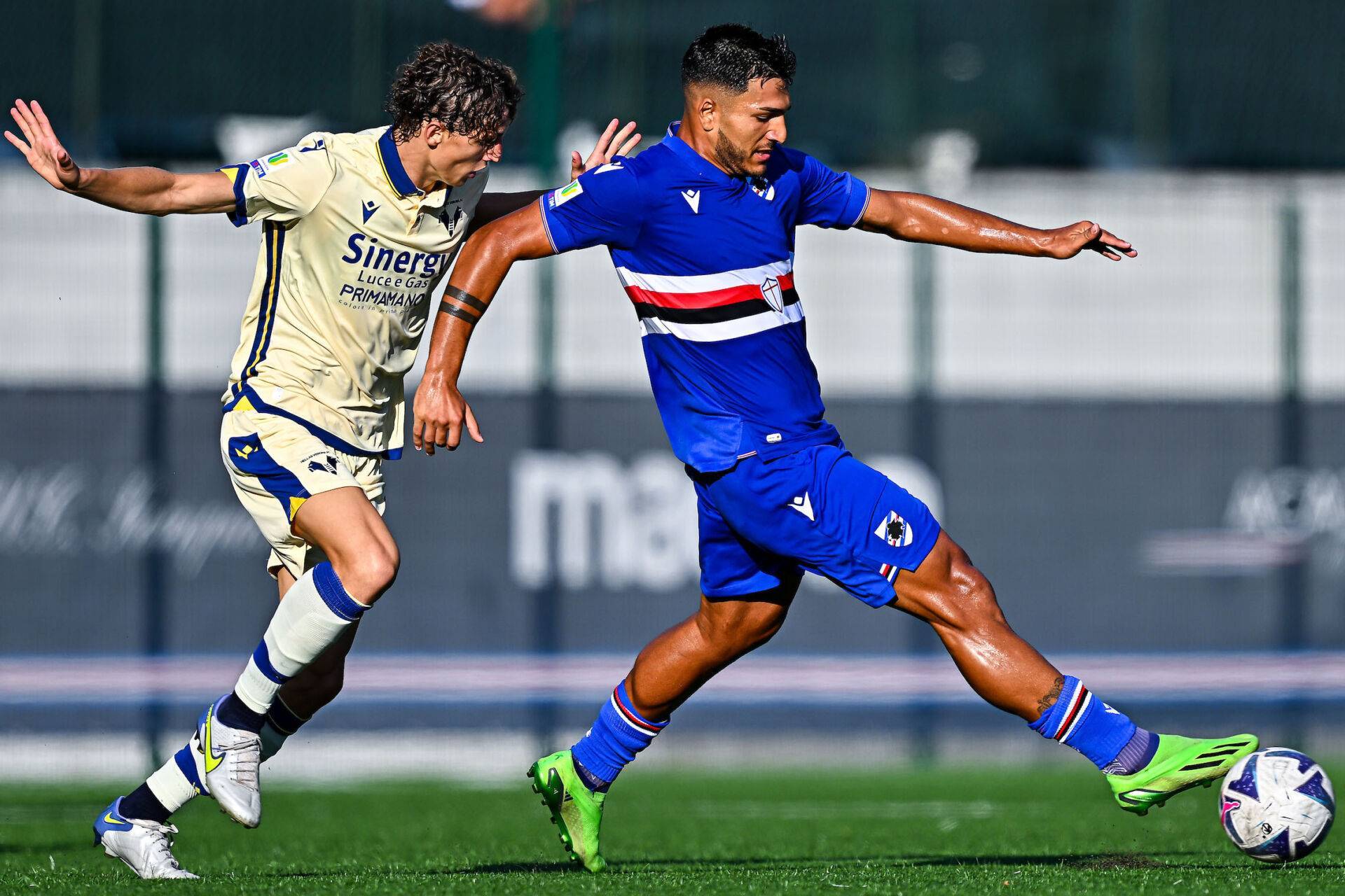 包含球场上的对决充满了变数,胜负难以预测的词条 包含球场上的对决充满了变数,胜负难以预测的词条