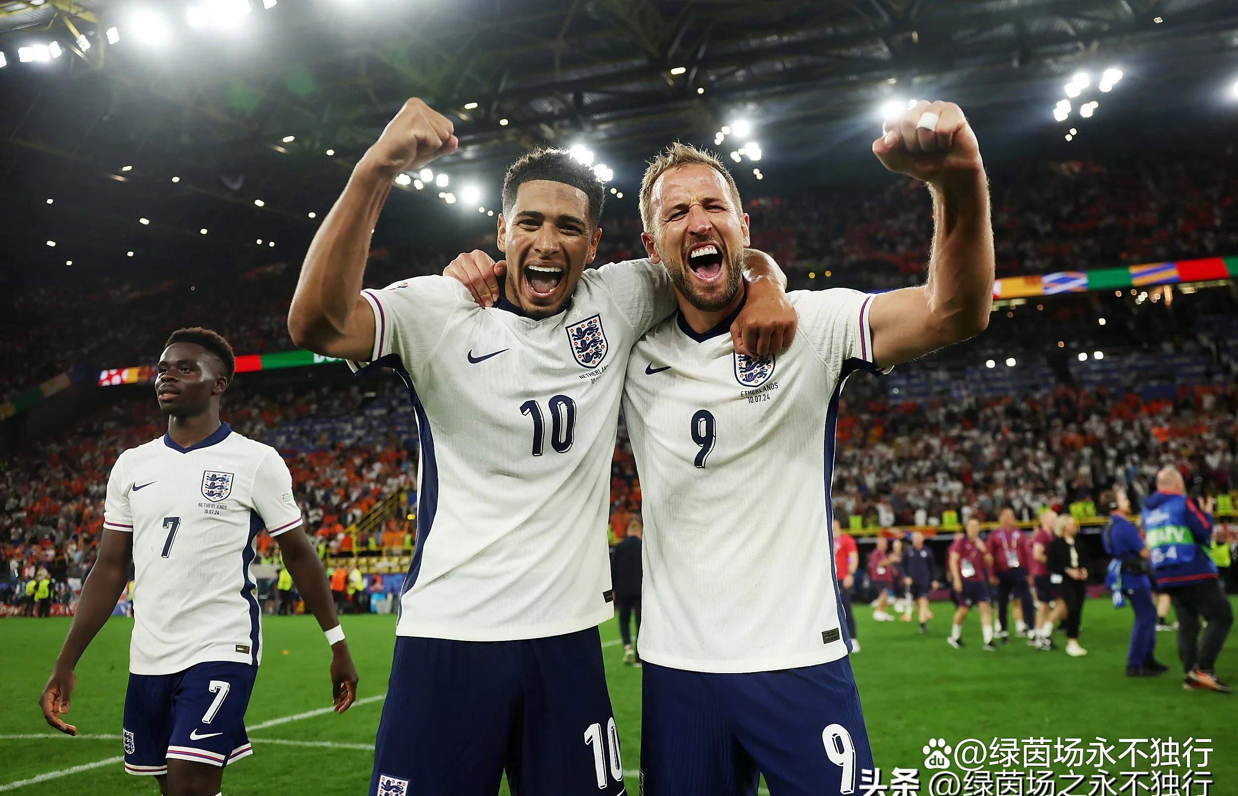开云体育app-英格兰轻取对手，迈向晋级之路的简单介绍