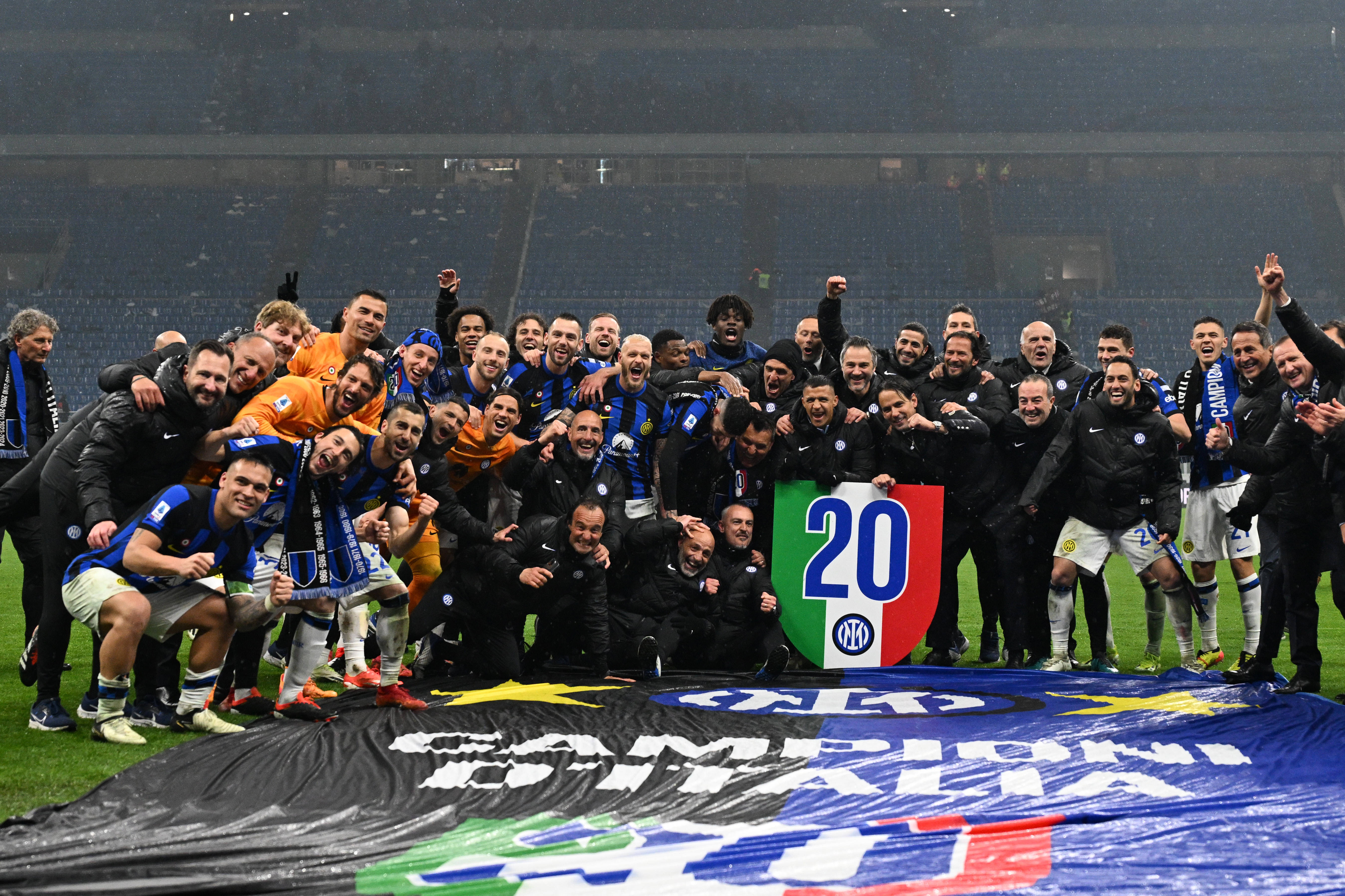 米兰德比AC米兰战胜国际米兰的简单介绍 米兰德比AC米兰战胜国际米兰的简单介绍