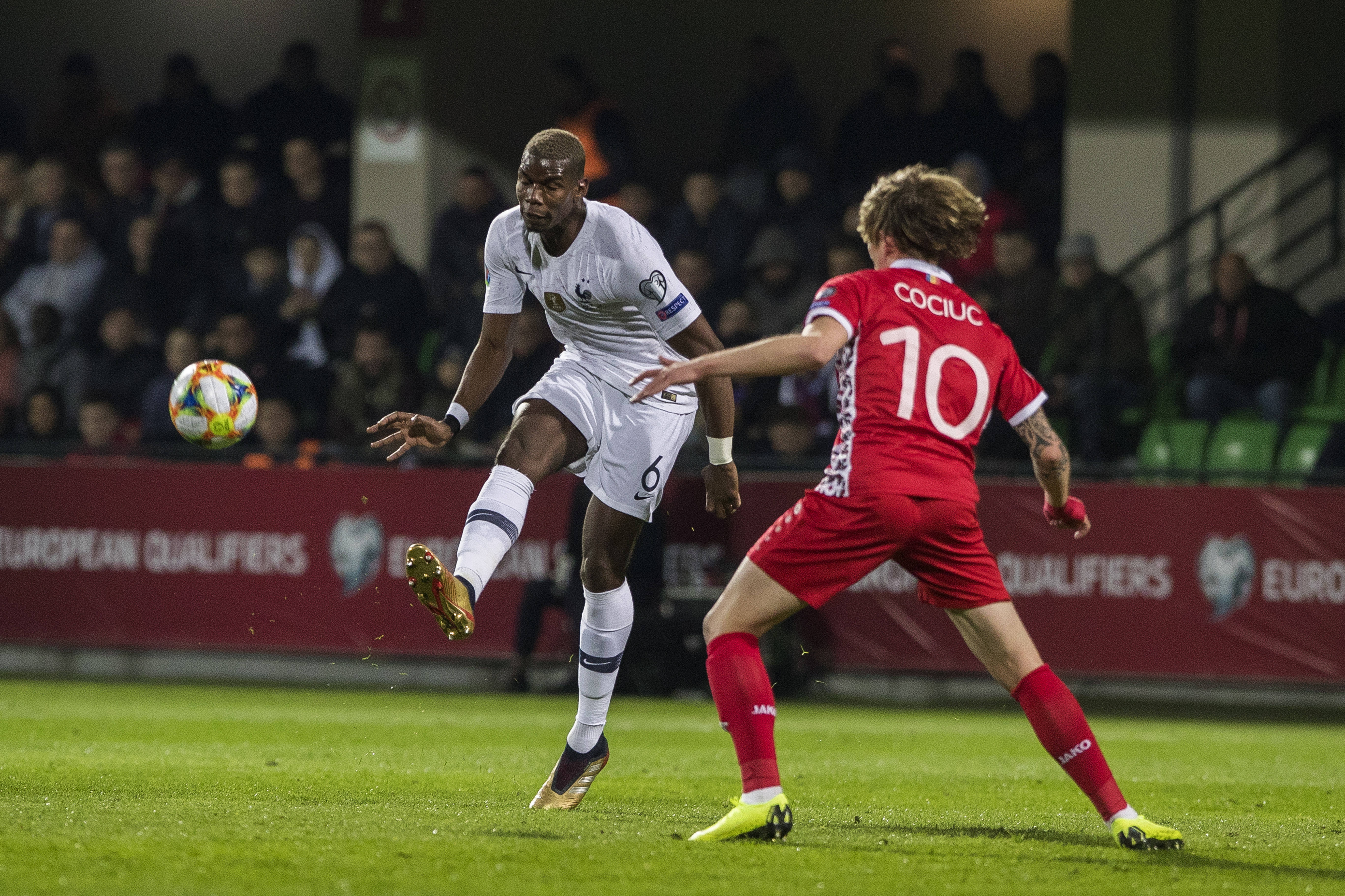 开云体育在线-关于热门球队备战国际锦标赛，谁会胜出？的信息