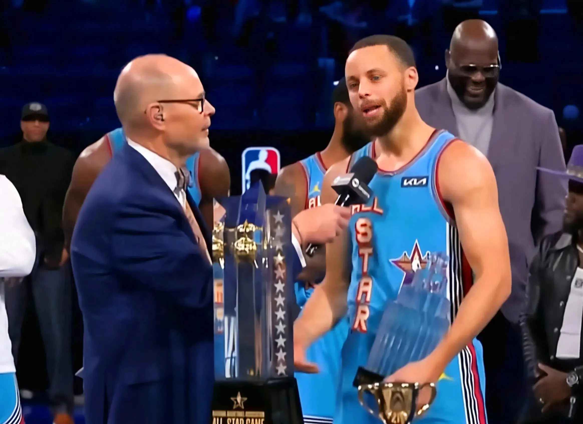 NBA总决赛激情上演,全明星球员争夺战 NBA总决赛激情上演,全明星球员争夺战